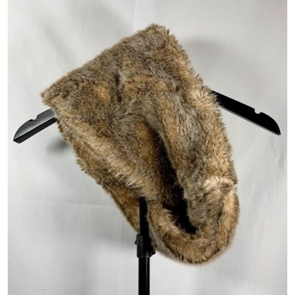 Aerie Real Obsessed Brown Faux Fur Infinity Scarf Cozy Winter Loop